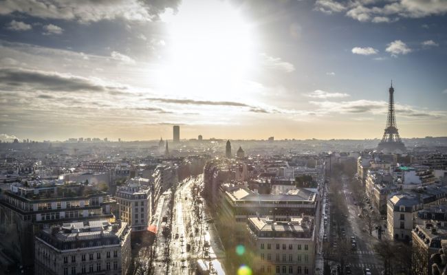 Le groupe Hiporesa, c'est 20 hôtels au centre de Paris, des offres avec la garantie du meilleur tarif